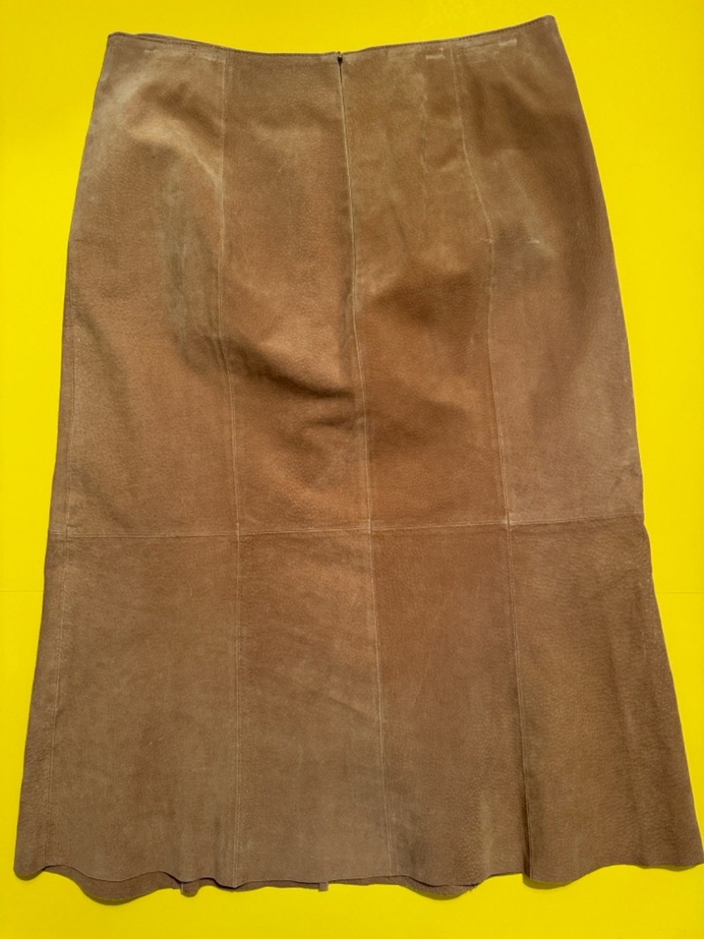 A. M. I . Brown Genuine Leather Suede Skirt Sz 12 - Picture 4 of 5